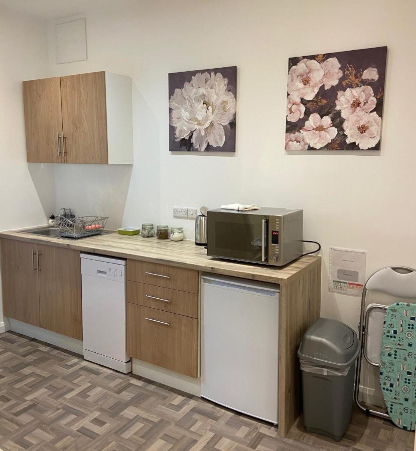 Private 1St Floor Apartment - Perfect For Port Of Dover, Eurotunnel And Short Stays ภายนอก รูปภาพ